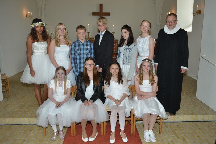 Konfirmation i Hampen Kirke d. 26. april 2015